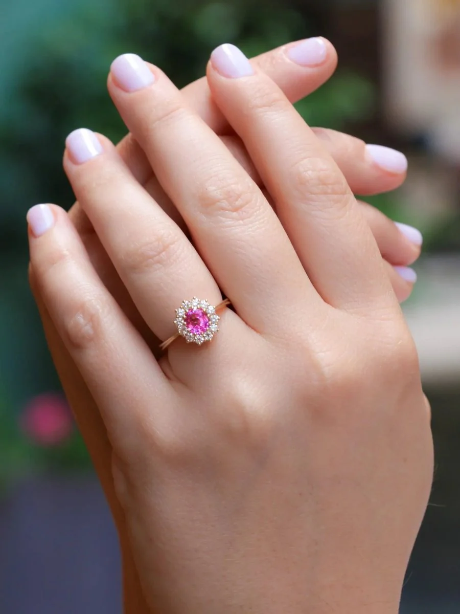 1.3ct Pink Sapphire Daisy Ring - Image 2