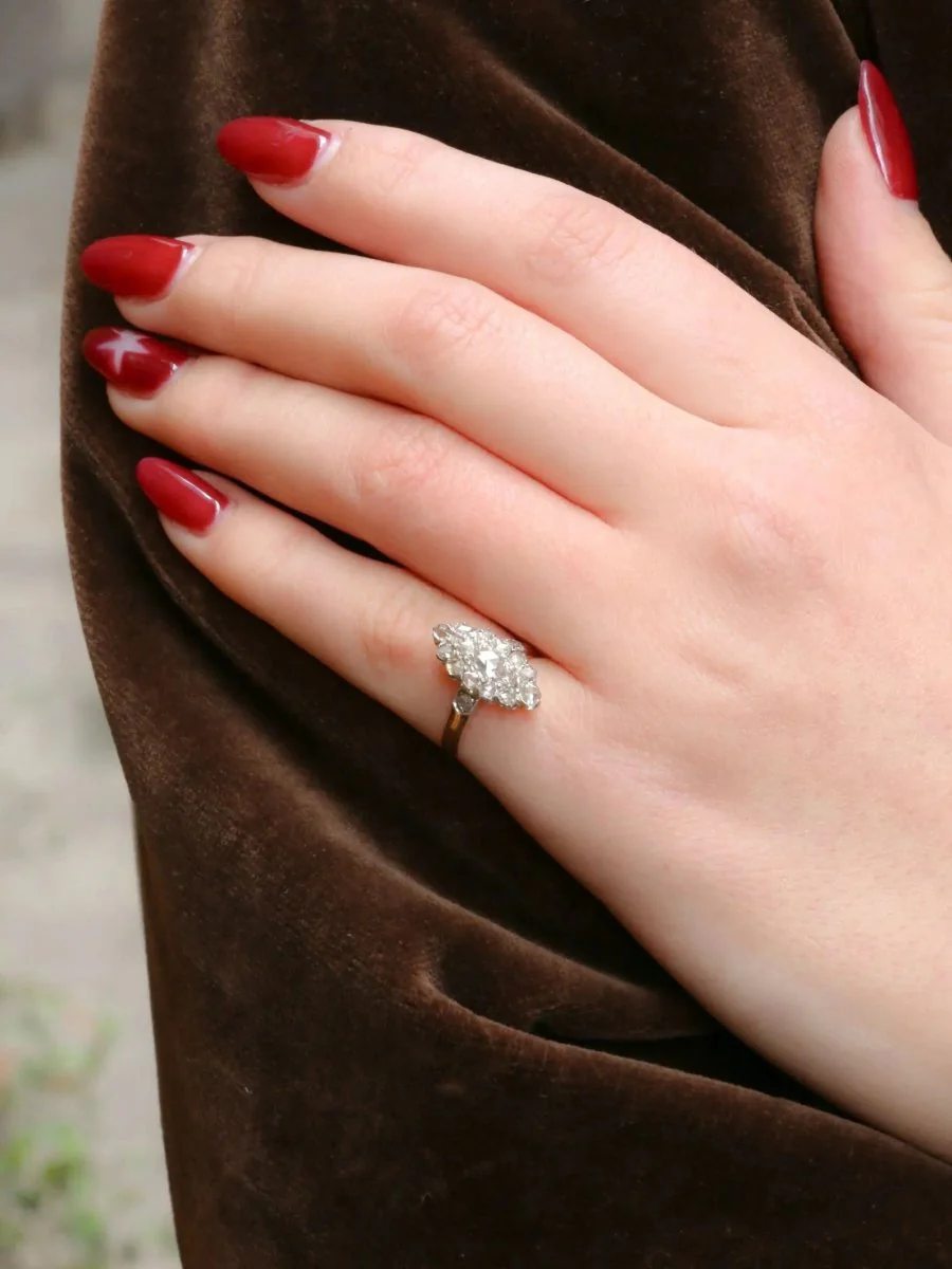 Antique gold platinum marquise ring with rose-cut diamonds - Image 8