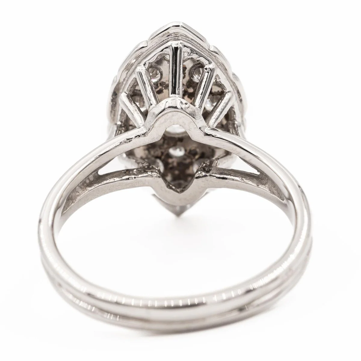Marquise Ring White Gold Diamond - Image 5