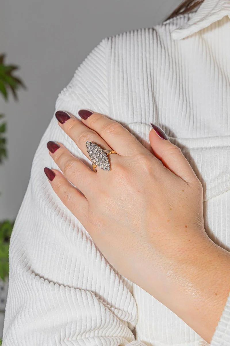 Marquise Ring White Gold Diamond - Image 2
