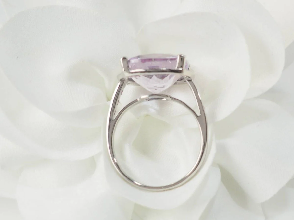 Ring Mauboussin "Couleur d'Amour" in white gold and Amethyst - Image 11