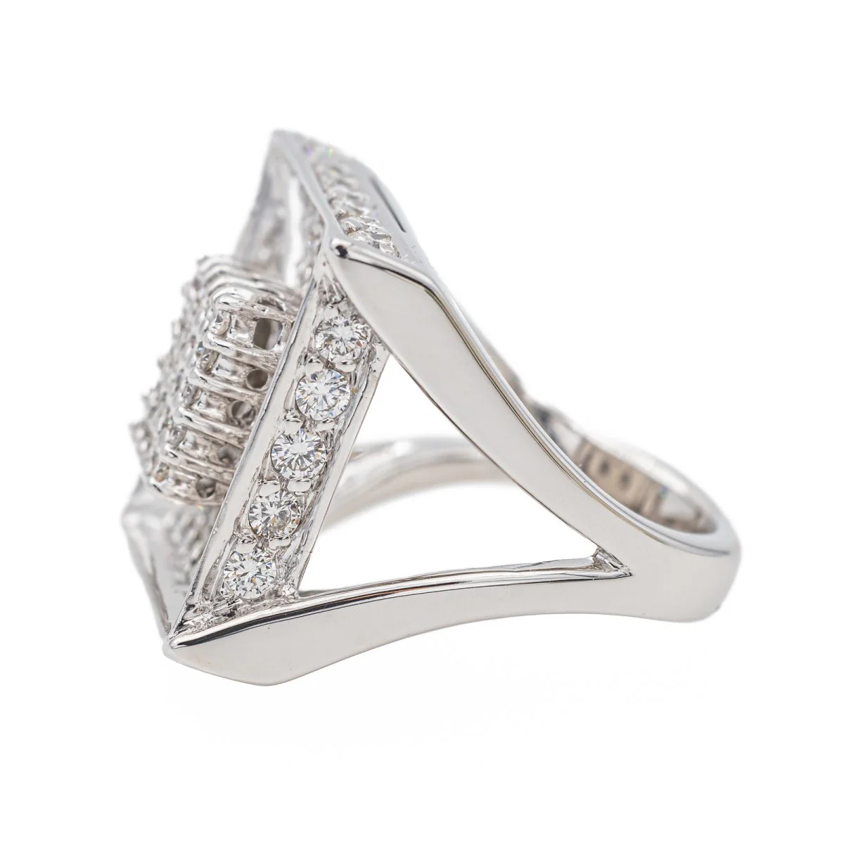 White Gold Diamond Ring - Image 4