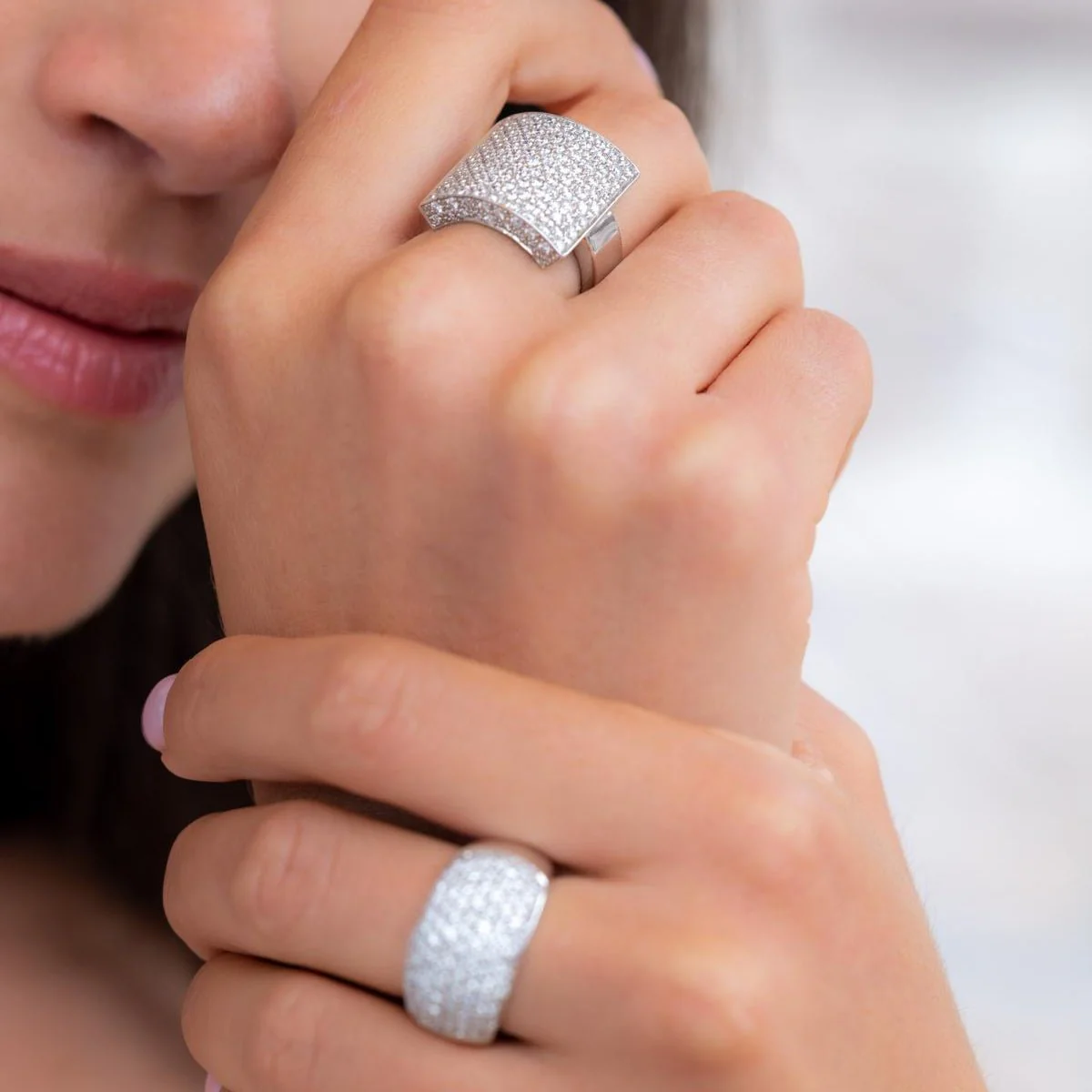Ring at white gold and diamonds - Image 2