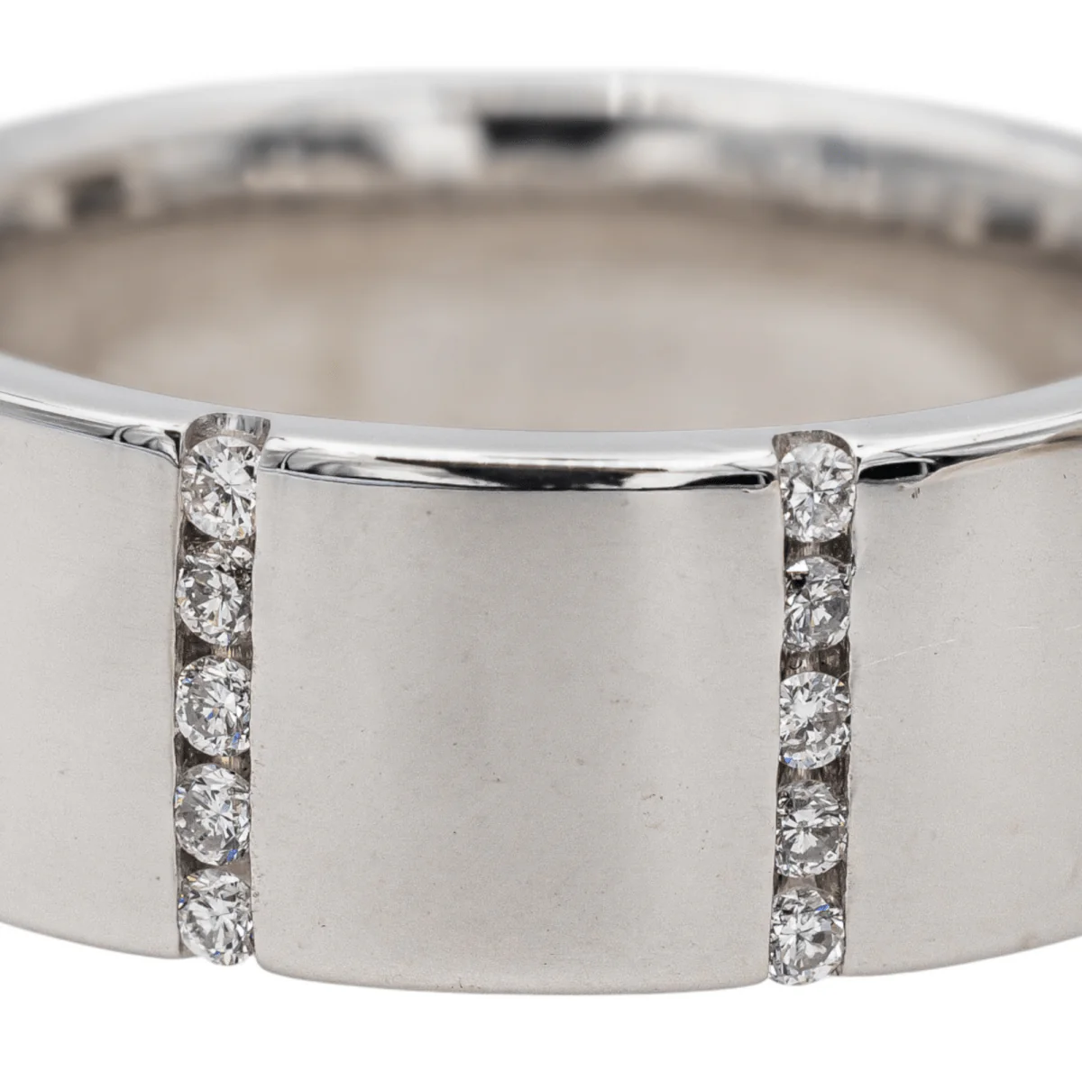 Ring at white gold and diamonds - Image 3