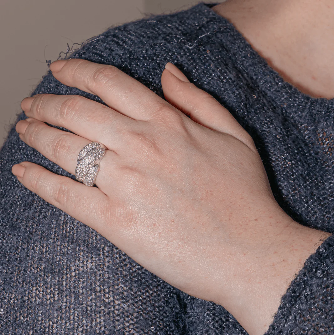 Ring at white gold and diamonds - Image 2