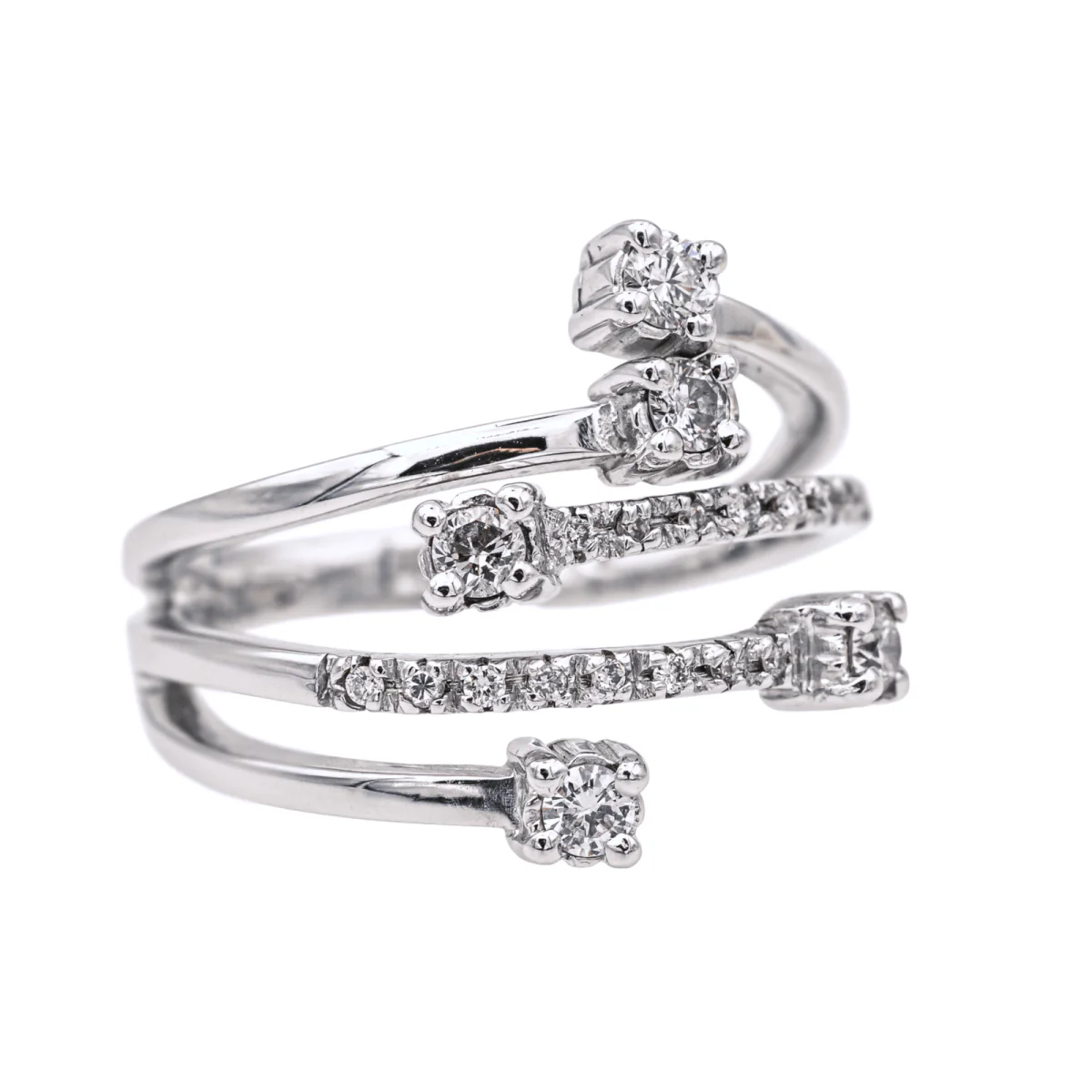 Ring Solitaire in white gold and diamonds - Image 6