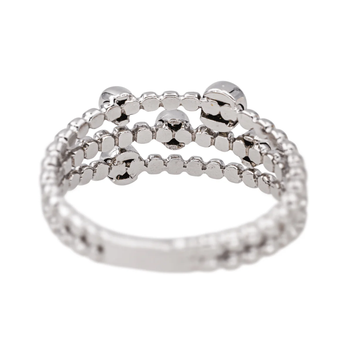 Ring in white gold and diamonds. - Image 5