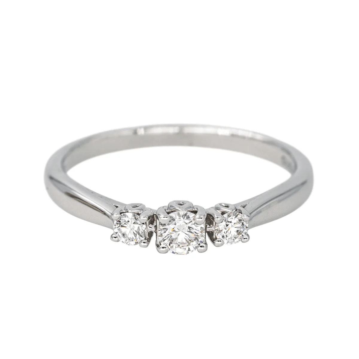 Trilogy ring by DIDIER GUÉRIN in white gold and diamonds