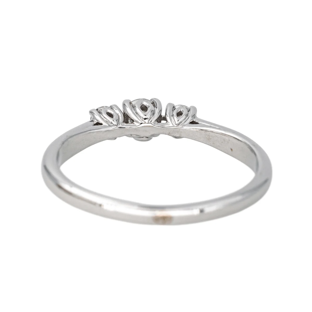 Trilogy ring by DIDIER GUÉRIN in white gold and diamonds - Image 5