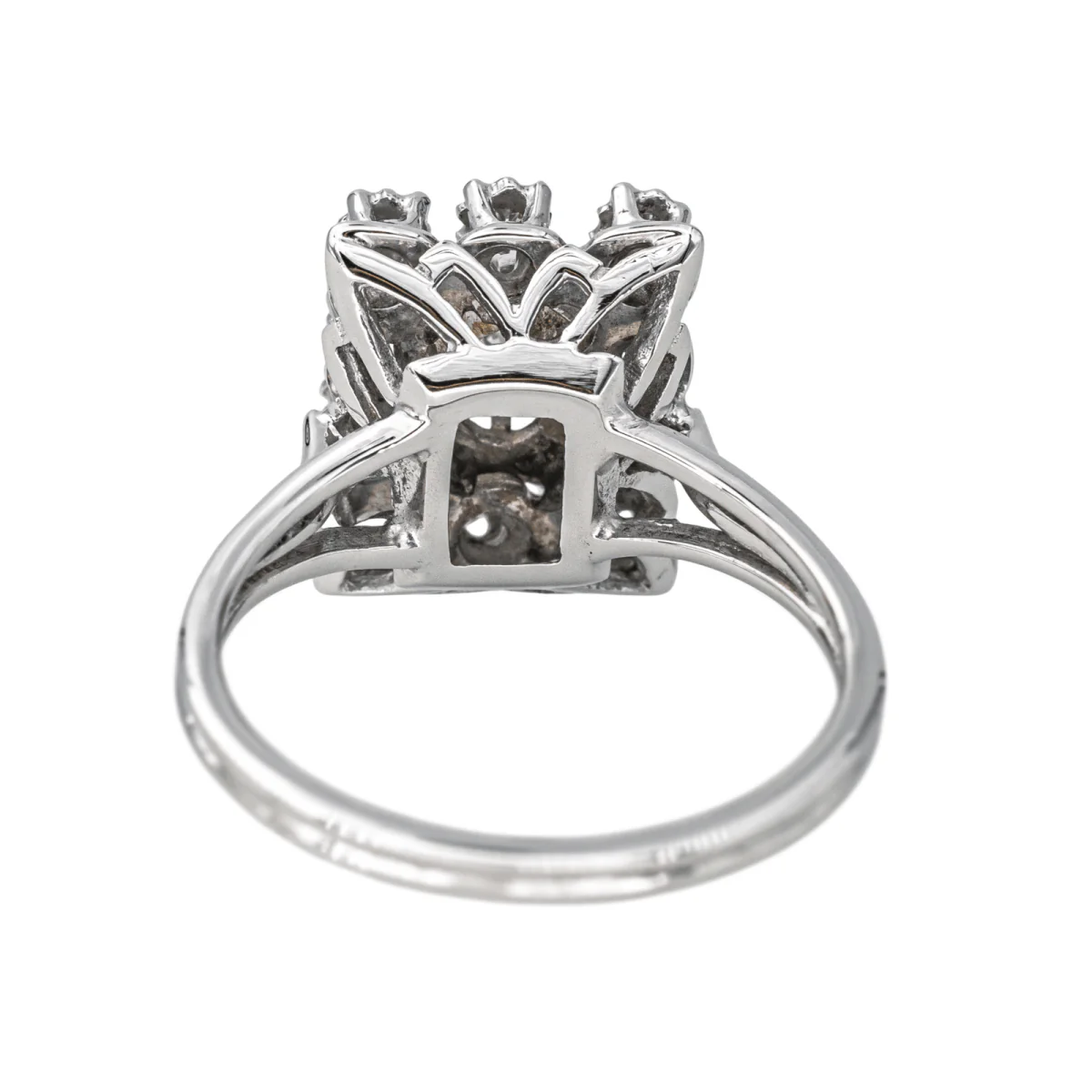 Entourage ring in white gold and diamonds - Image 5