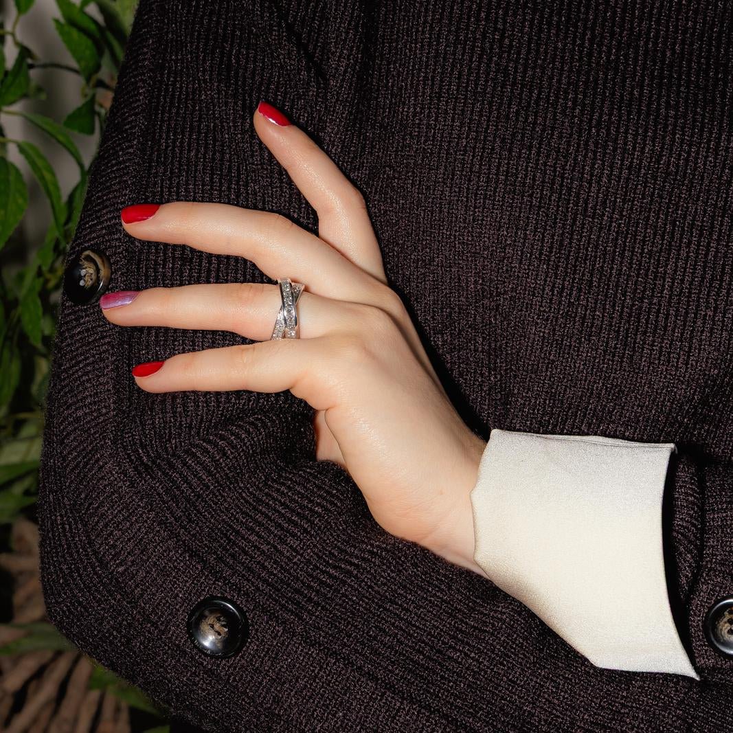 Pavée ring in white gold and diamonds - Image 2