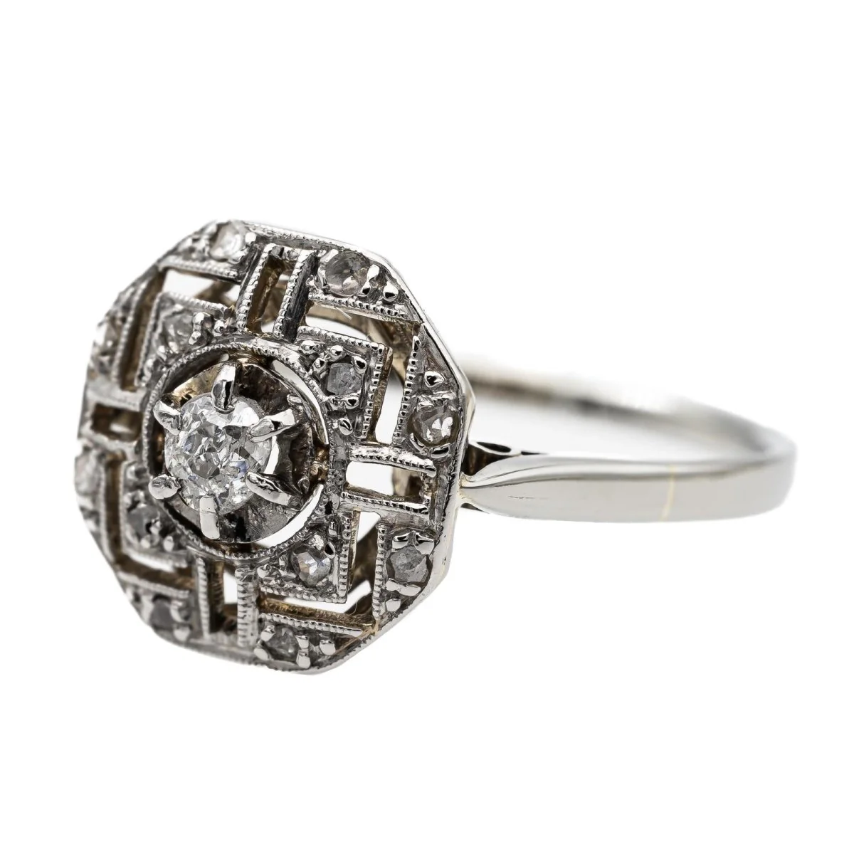 White Gold Diamond Ring - Image 3