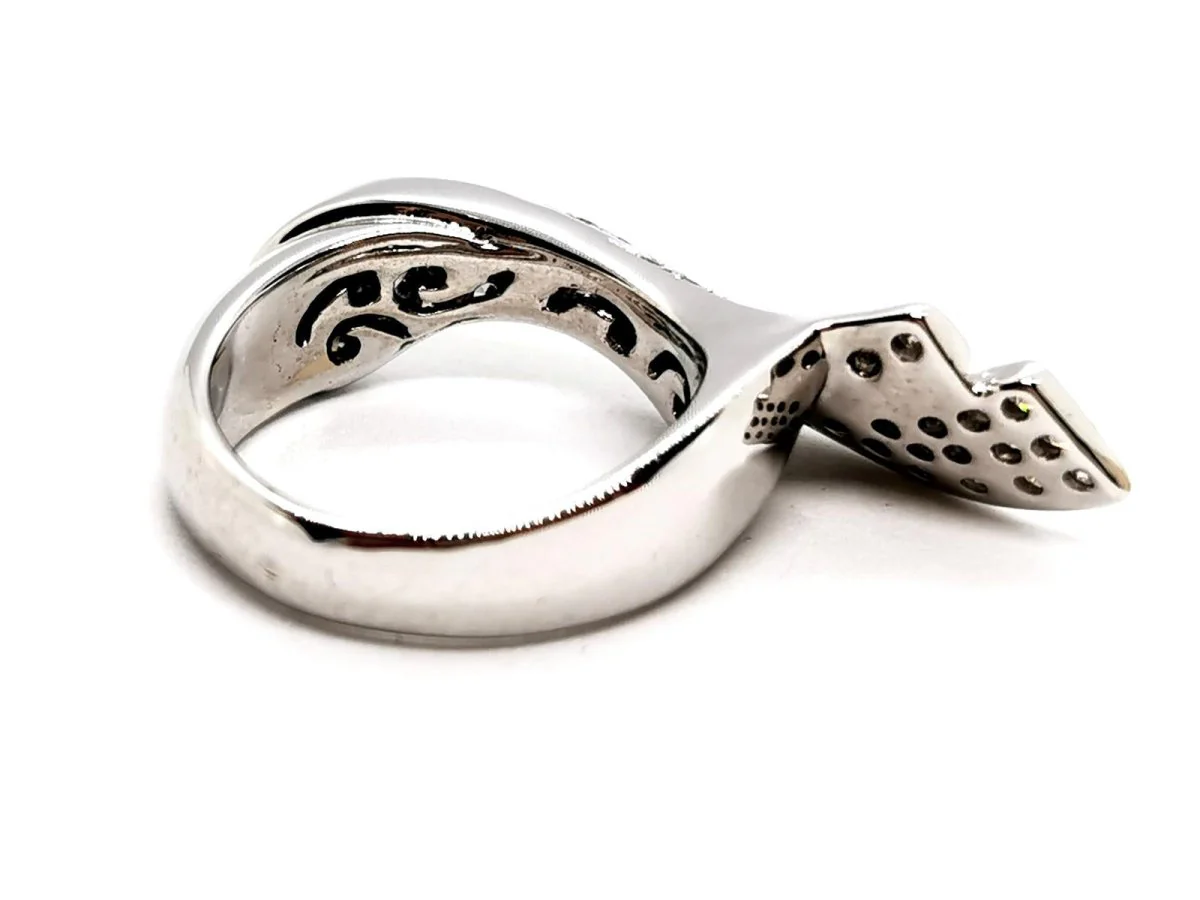 White Gold Diamond Ring - Image 3