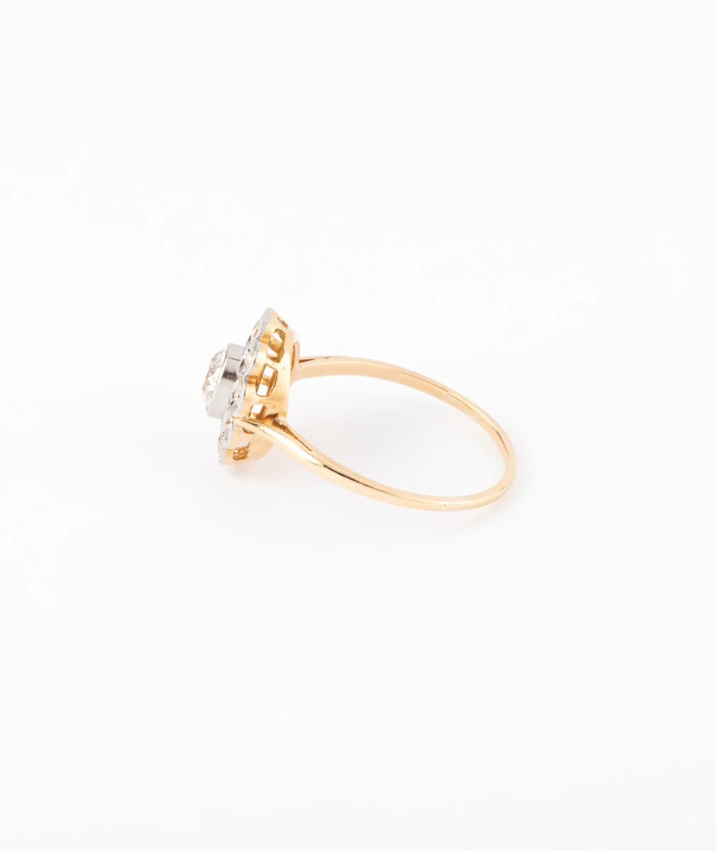 Antique daisy ring in gold and diamond - Image 3