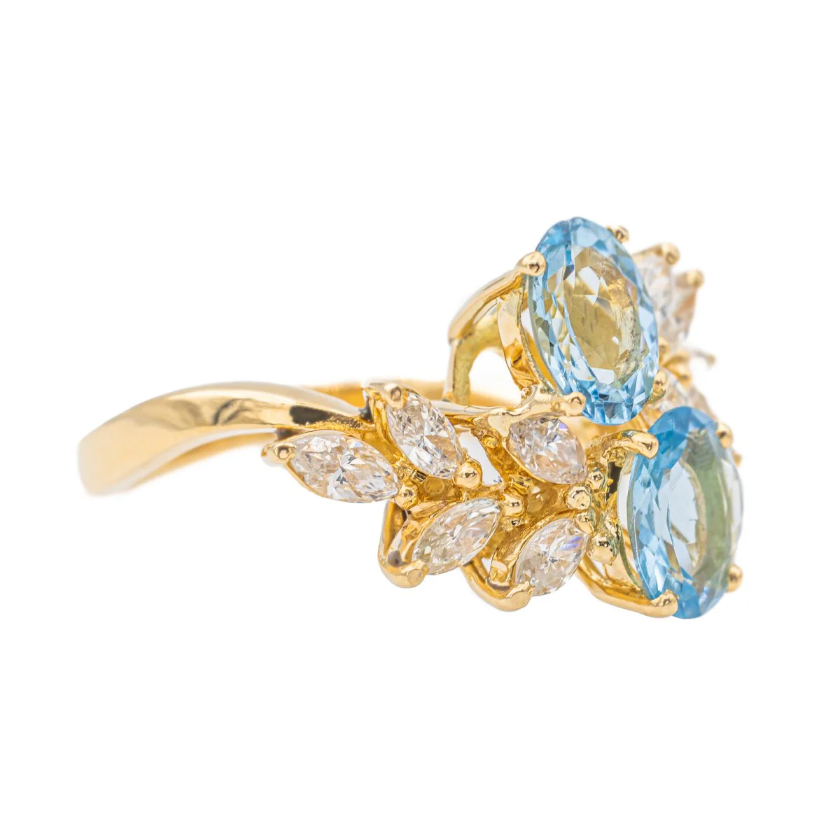 Yellow Gold Aquamarine Ring - Image 7