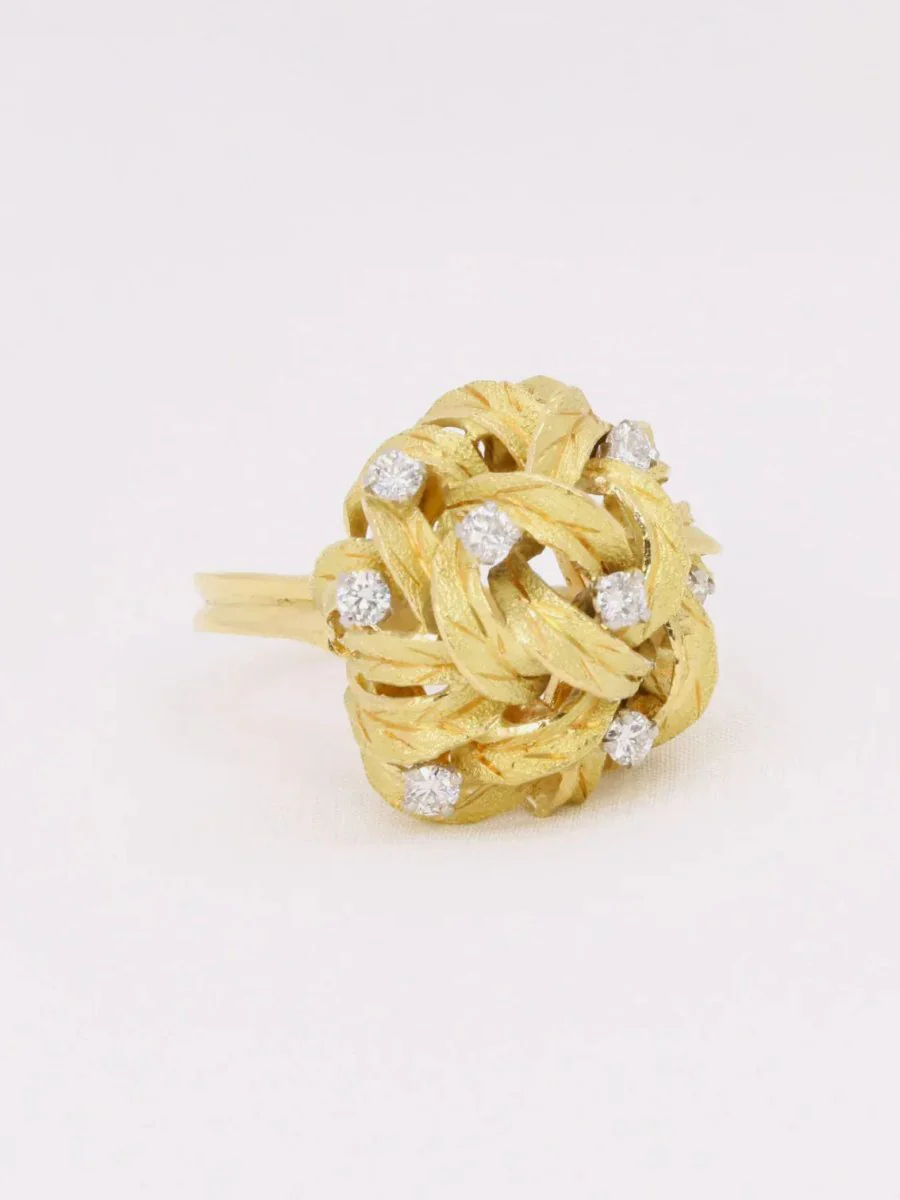 Dome ring in yellow gold and diamond - Image 9