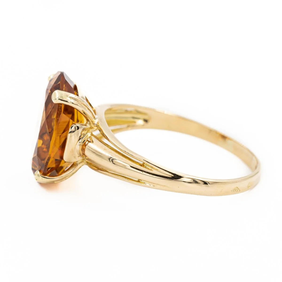 Solitaire ring in yellow gold and citrine - Image 3