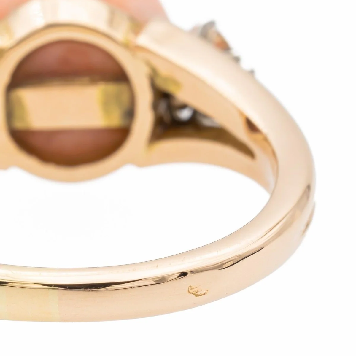 Ring in yellow gold, white gold and coral - Image 6