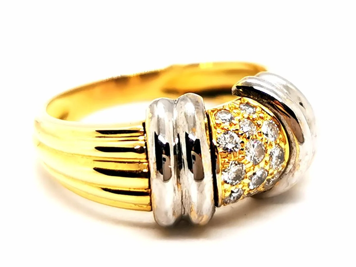 Yellow Gold Diamond Ring - Image 2