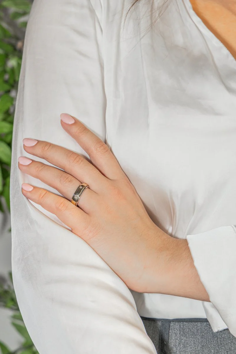 Yellow Gold Diamond Ring - Image 2