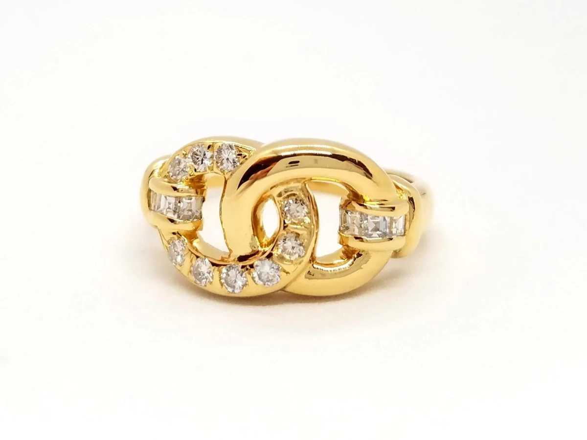 Yellow Gold Diamond Ring - Image 9