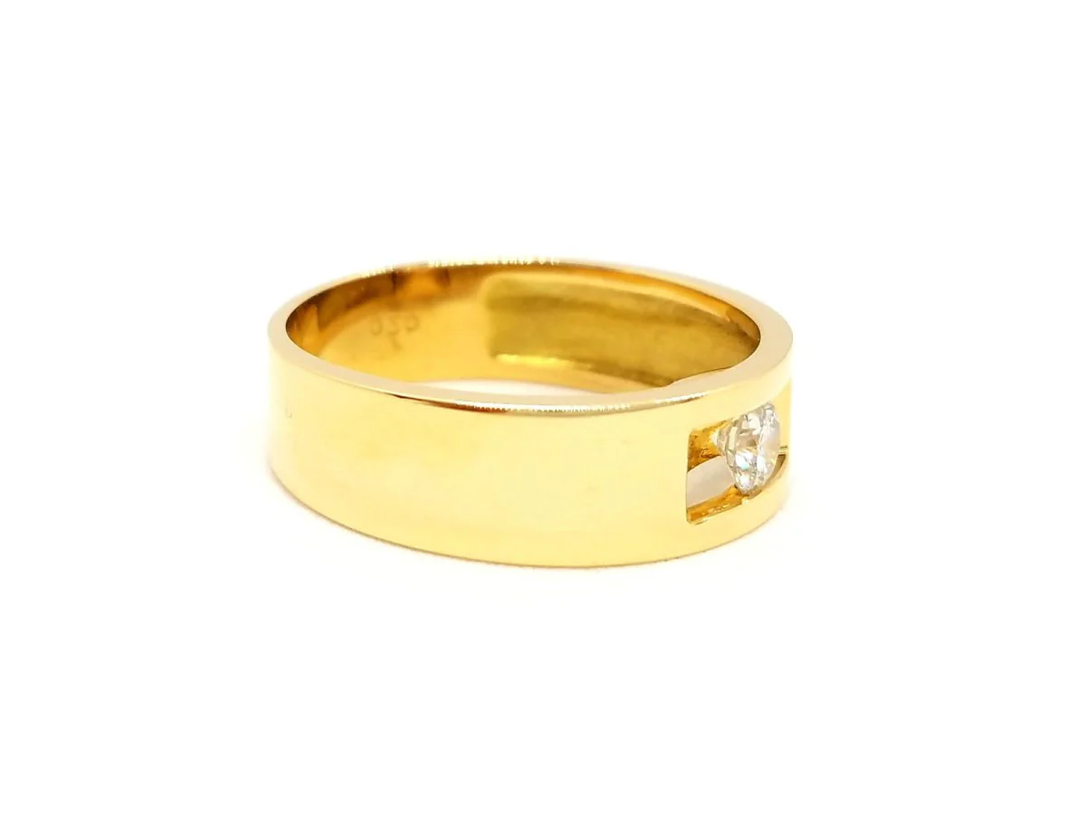 Yellow Gold Diamond Ring - Image 6