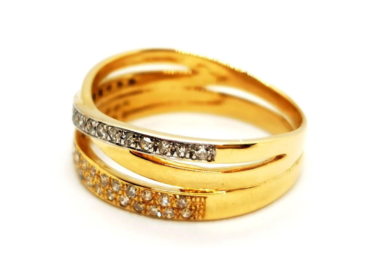 Yellow Gold Diamond Ring - Image 6