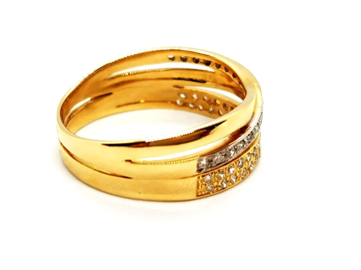 Yellow Gold Diamond Ring - Image 8
