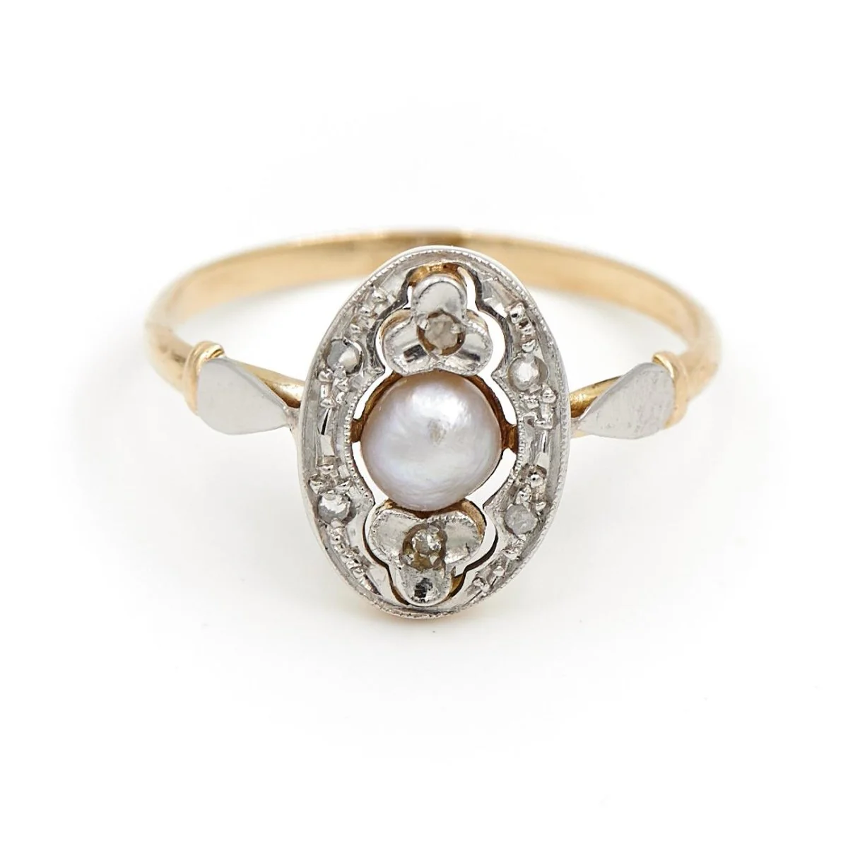 Yellow Gold Diamond Ring - Image 3