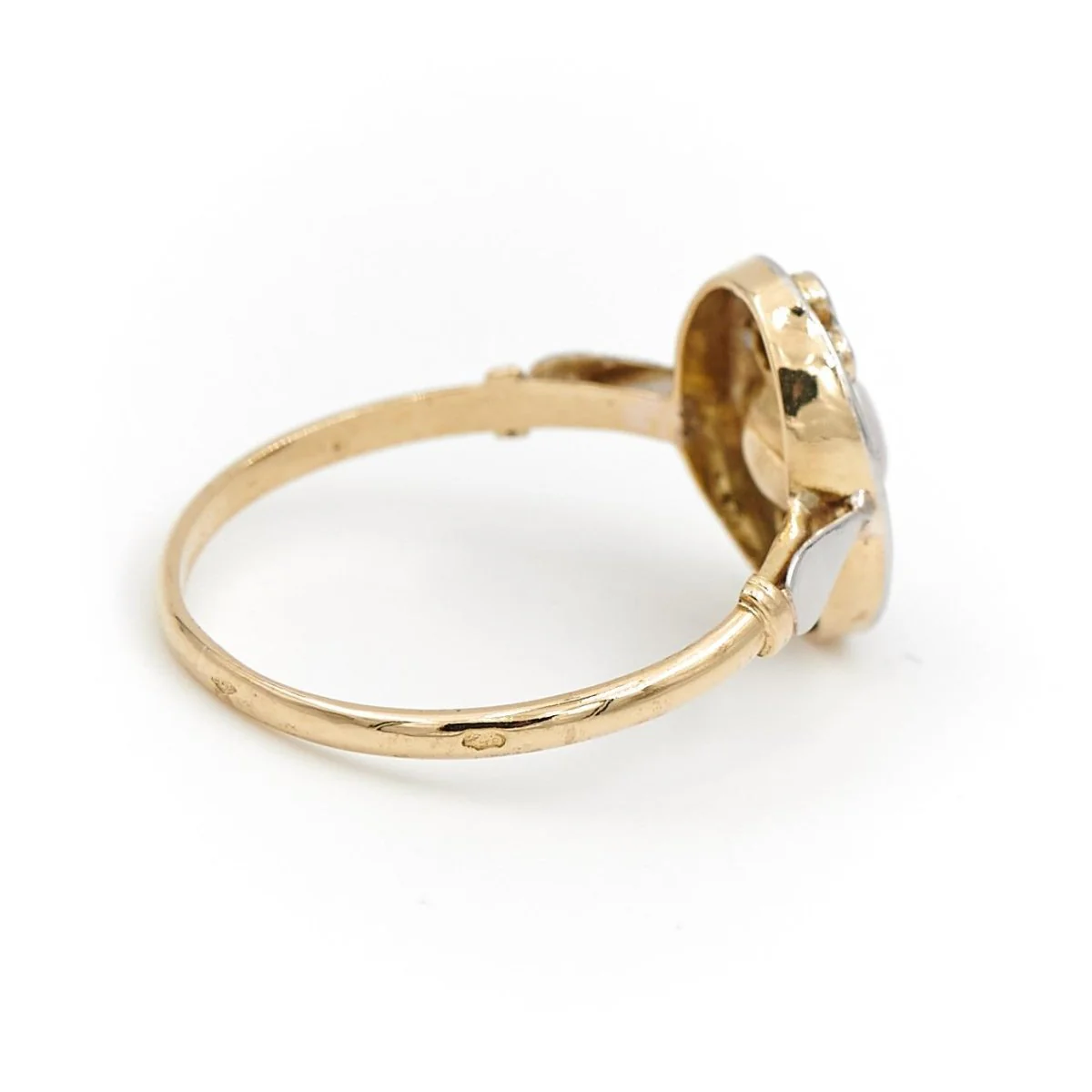 Yellow Gold Diamond Ring - Image 7