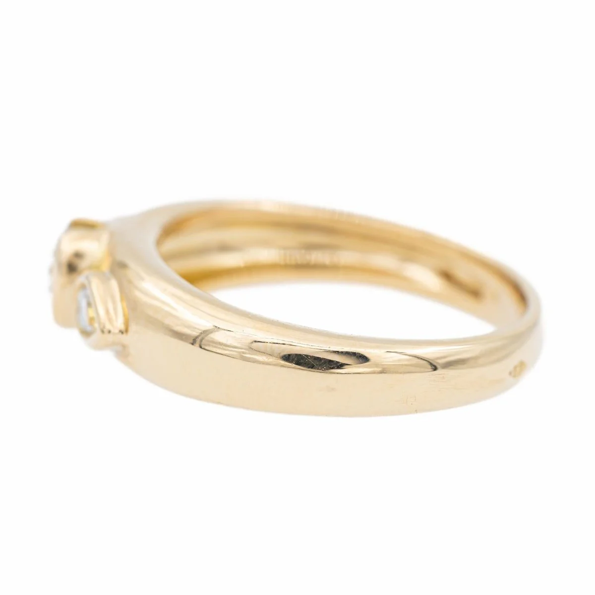 Yellow Gold Diamond Ring - Image 4