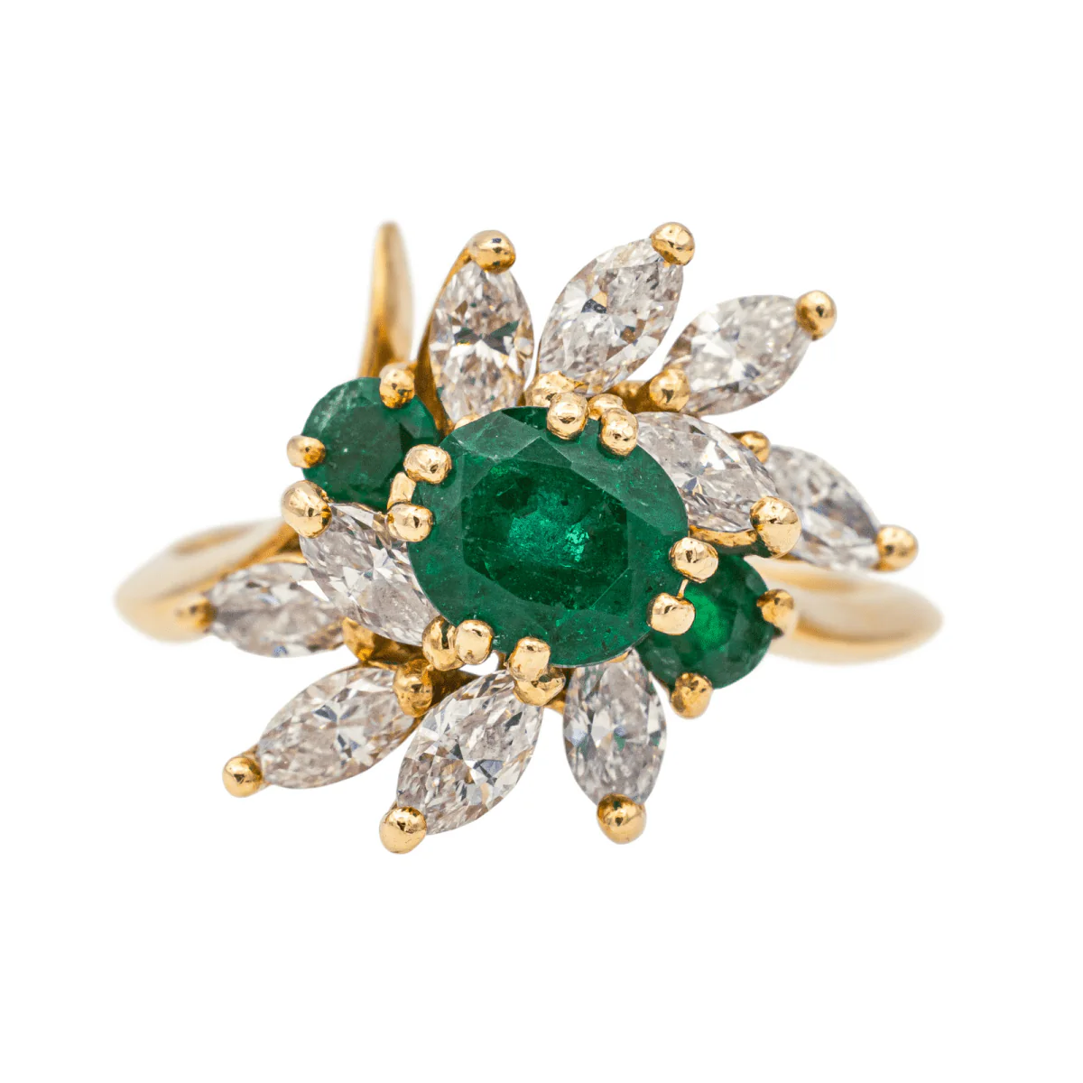 Ring Marguerite en yellow gold, emeralds and diamonds
