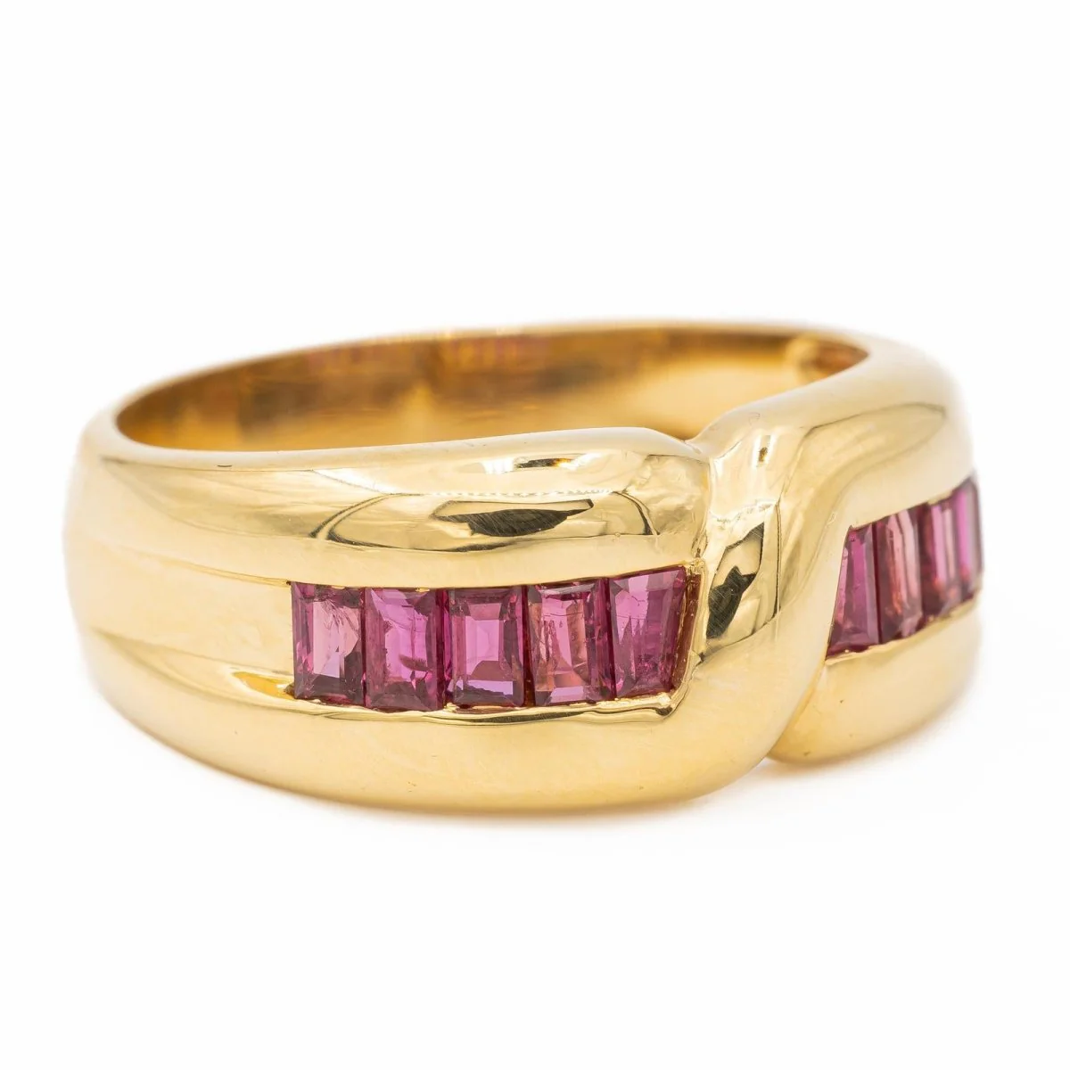 Ruby Yellow Gold Ring - Image 6