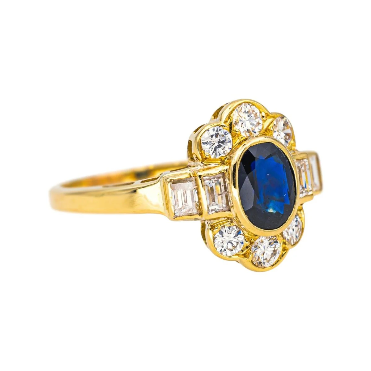 Entourage ring in yellow gold, sapphire and diamonds - Image 6
