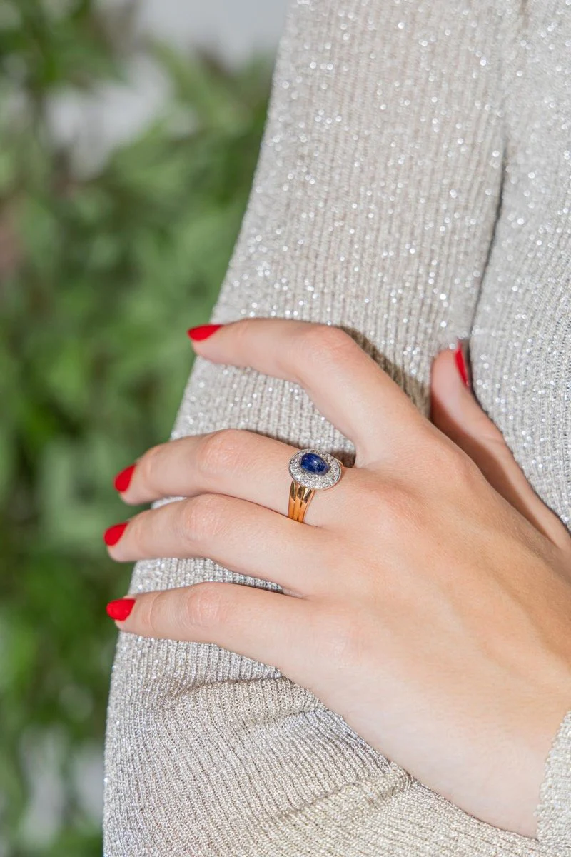 Yellow Gold Sapphire Ring - Image 2