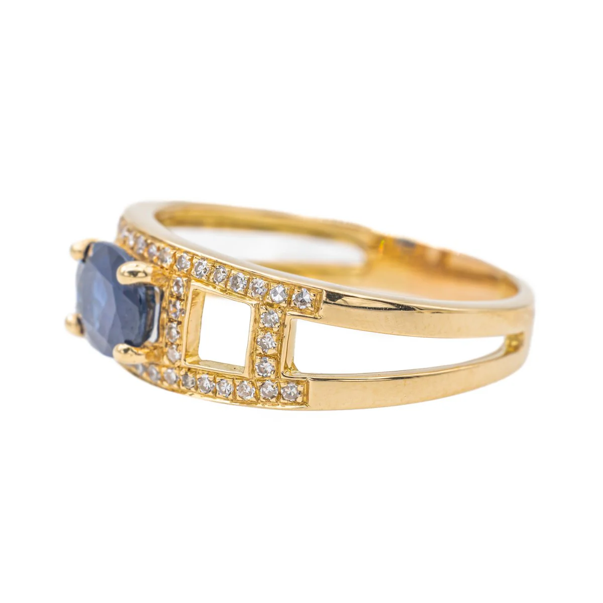 Yellow Gold Sapphire Ring - Image 4