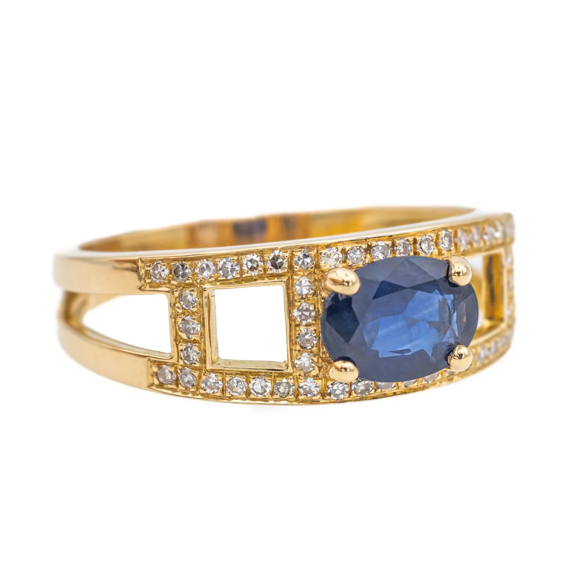 Yellow Gold Sapphire Ring - Image 7