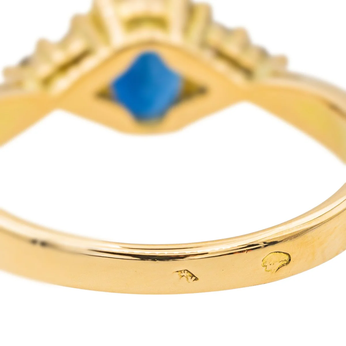 Yellow Gold Sapphire Ring - Image 7
