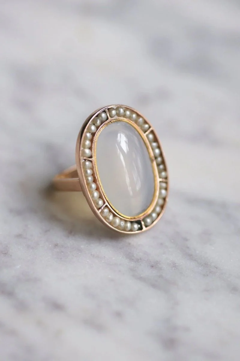 Old pink gold chalcedony blue gray adularescent ring and pearls - Image 5