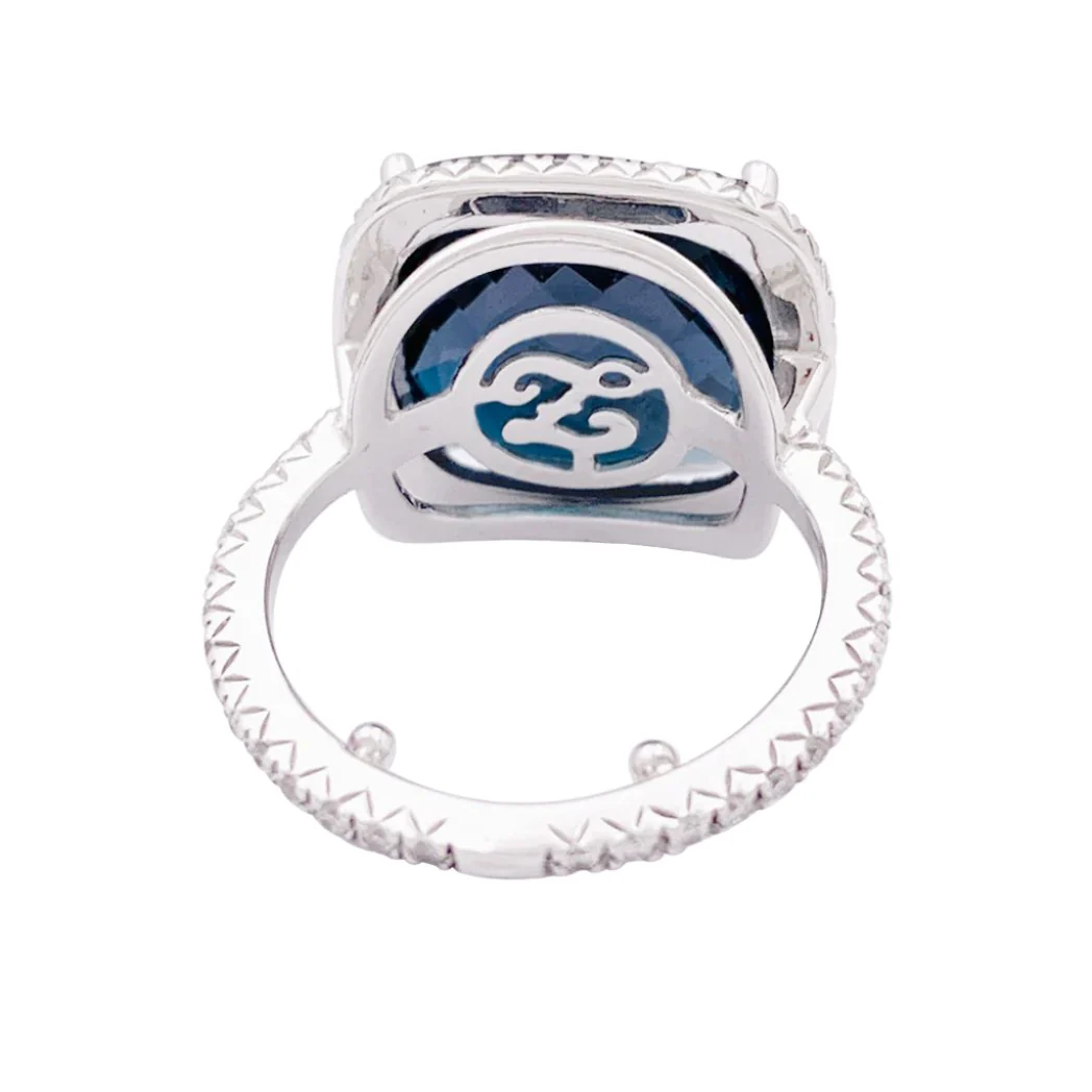 Ring at white gold, blue topaz and diamonds - Image 4