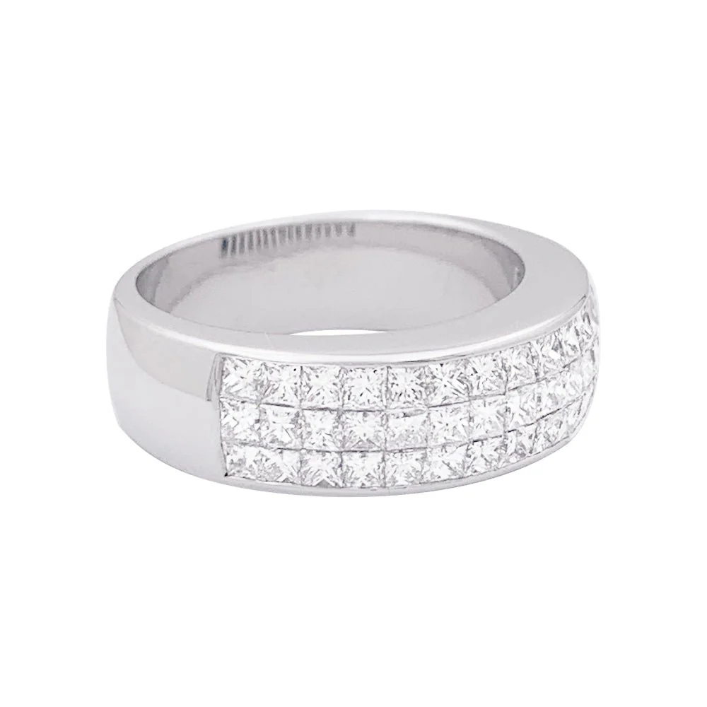White gold and diamond paving ring - Image 5