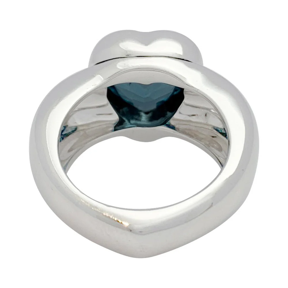 Piaget ring, “Heart”, white gold and topaz - Image 6