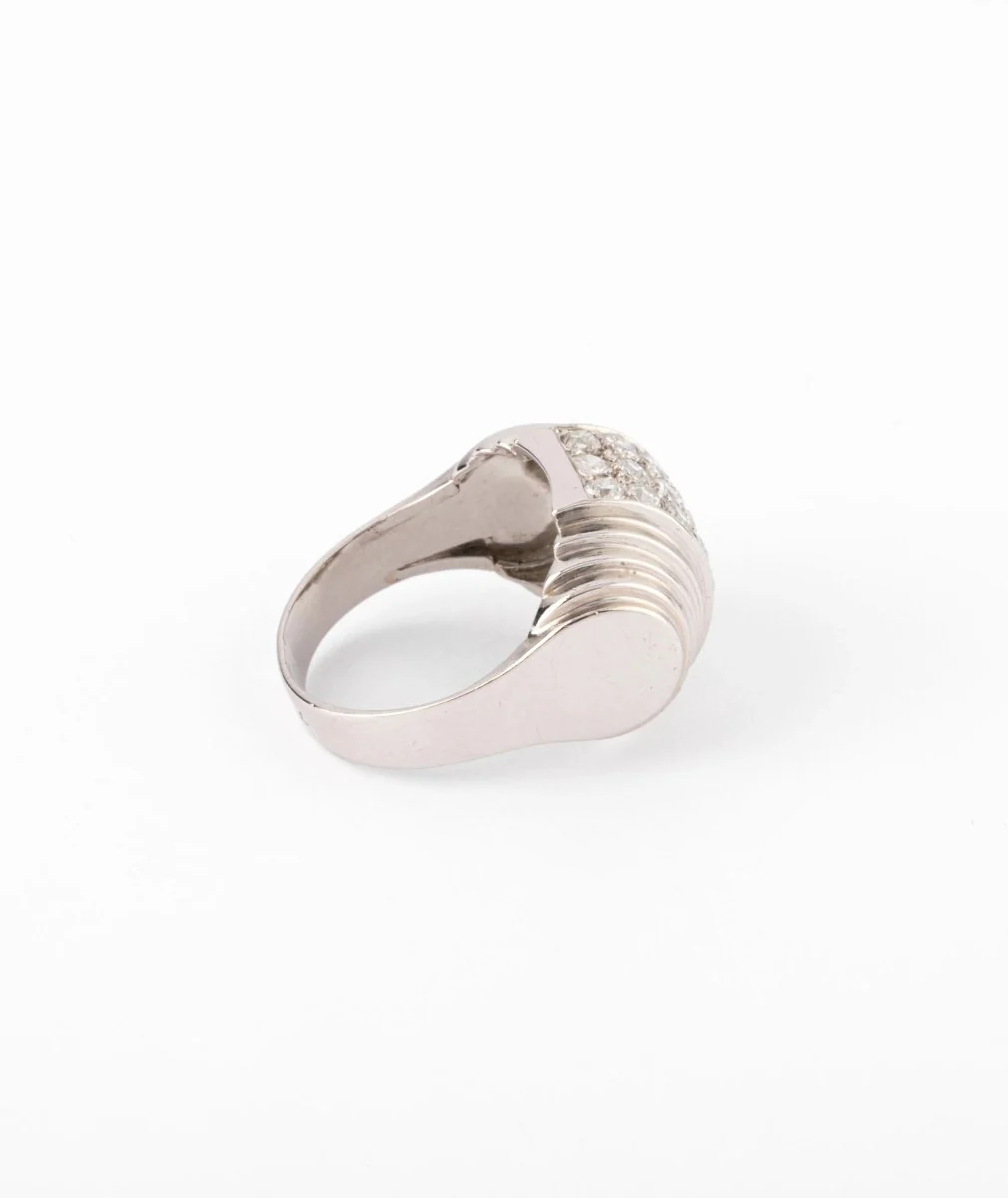 Platinum and diamond tiered ring - Image 5