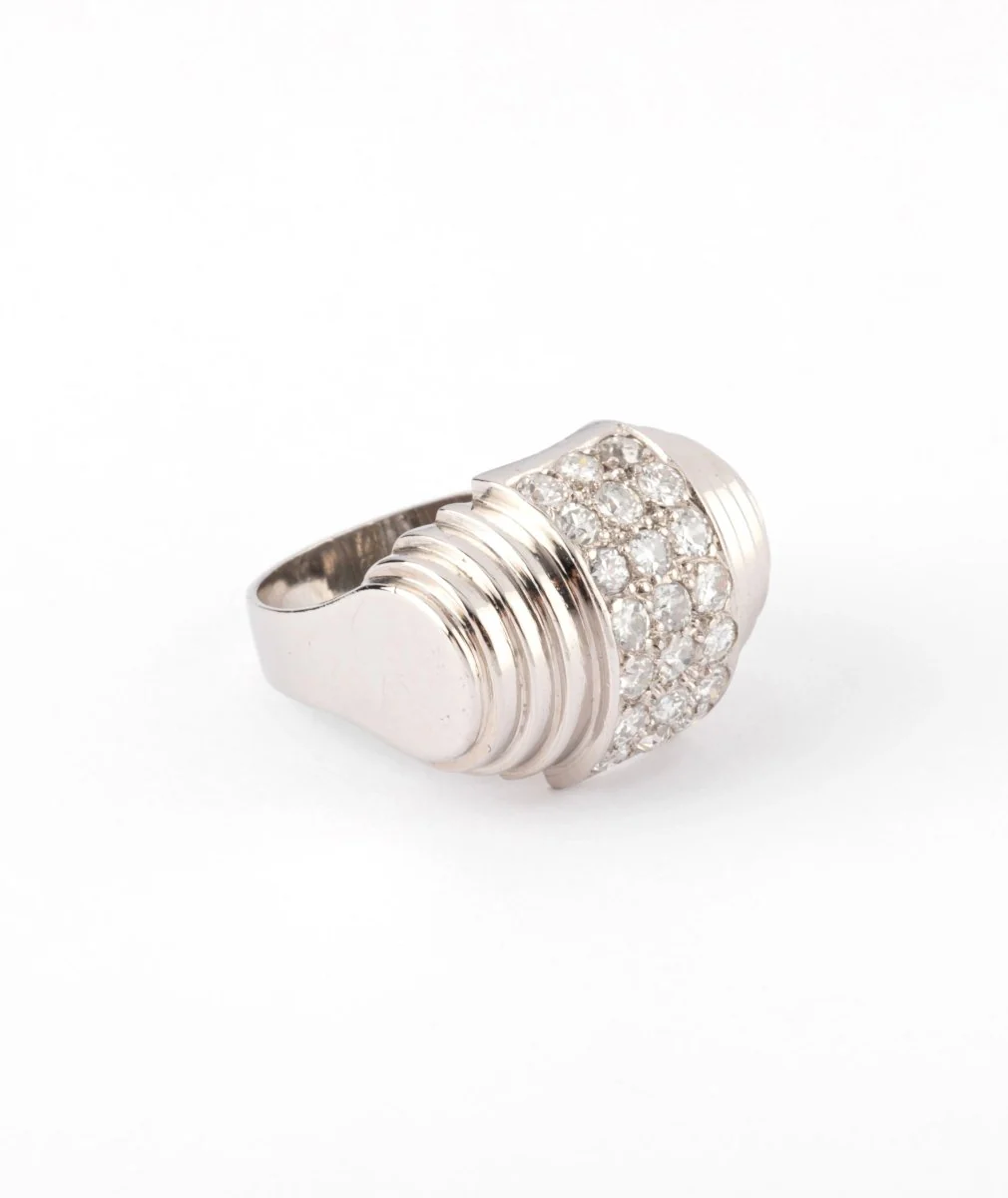 Platinum and diamond tiered ring - Image 6