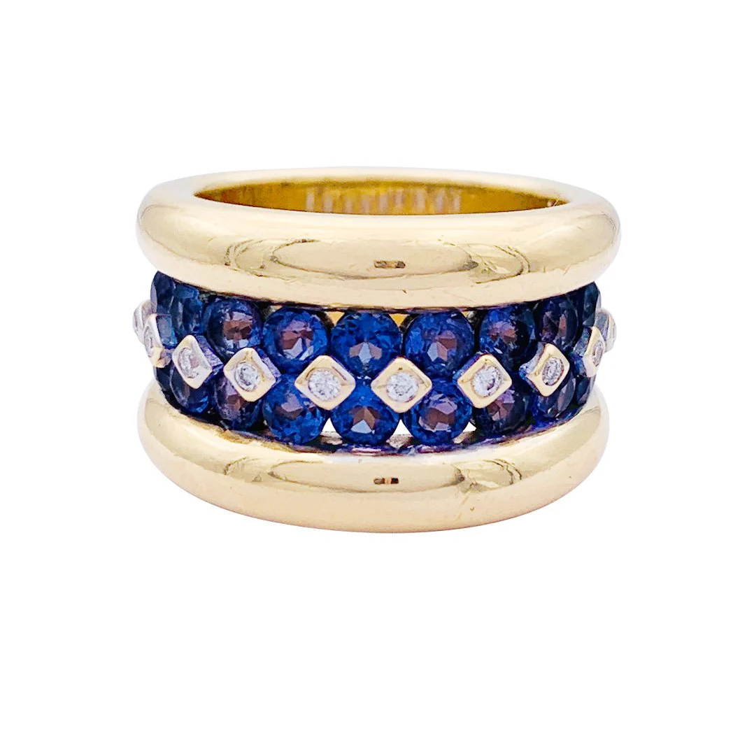 Poiray ring yellow gold, sapphires, diamonds