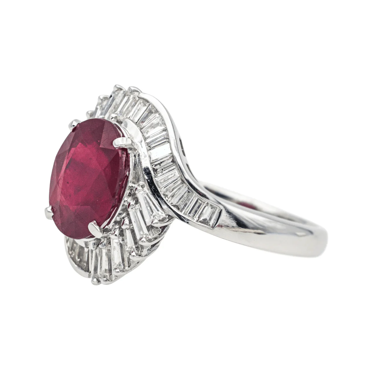 Ring Pompadour en white gold, rubies and diamonds - Image 4