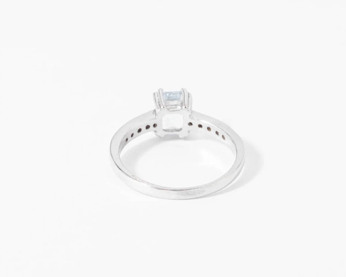 Rectangular ring set with an Aquamarine in white gold - Image 4