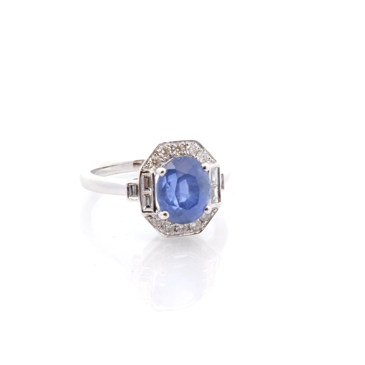 Ring in white gold, sapphire and diamonds. - Image 4