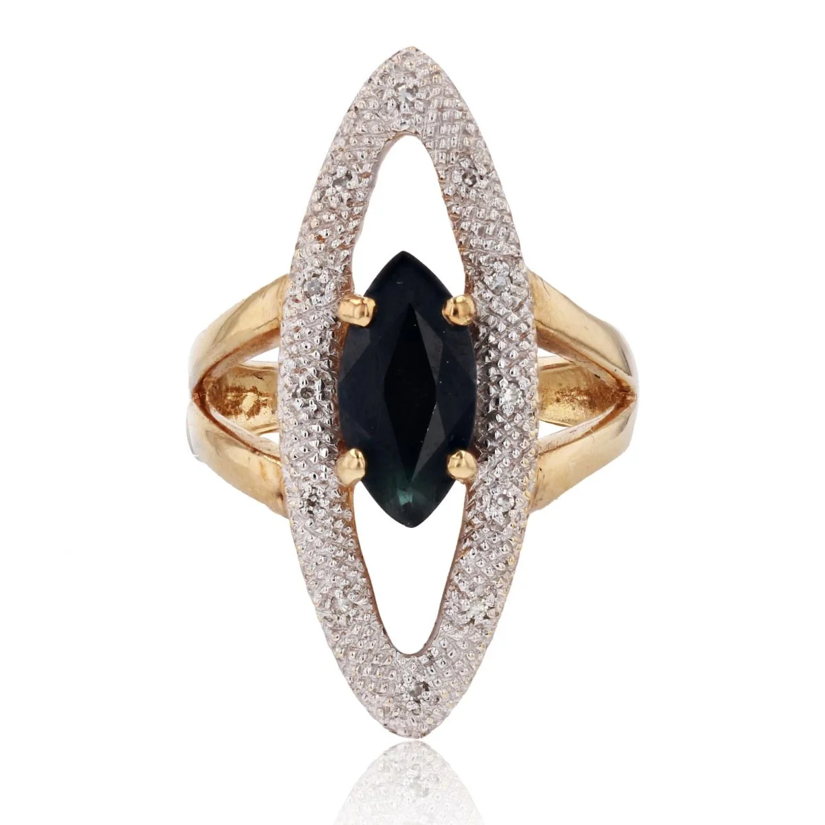 Marquise ring in yellow gold, sapphire and diamonds