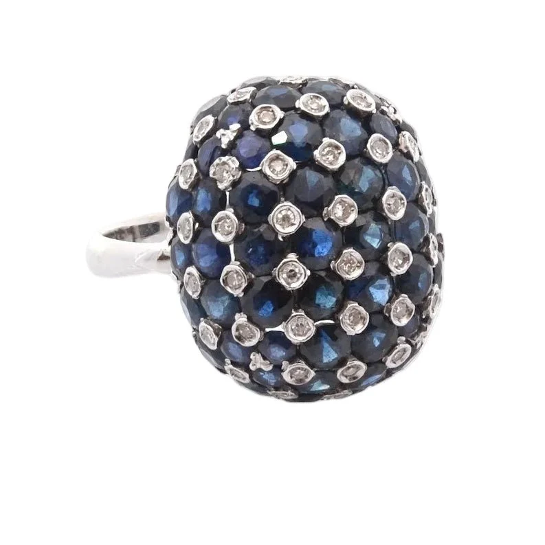 Dome ring in white gold, sapphires and diamonds - Image 4